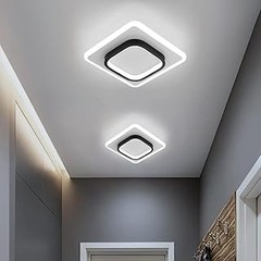 Plafones LED o fluorescentes para pasillos: ¿Cuál elegir?