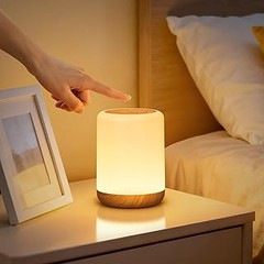 Nuevas Tendencias en Luces Nocturnas de Mesa para Este Año